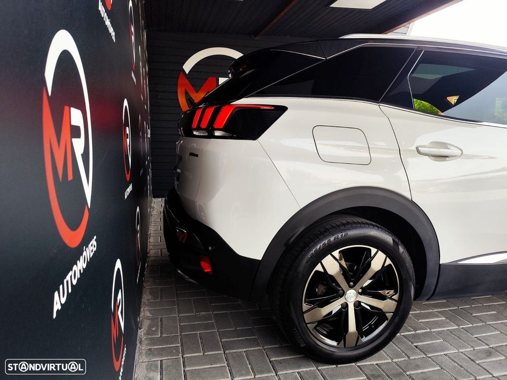 Peugeot 3008 1.6 BlueHDi GT Line Grip Control EAT6 - 41