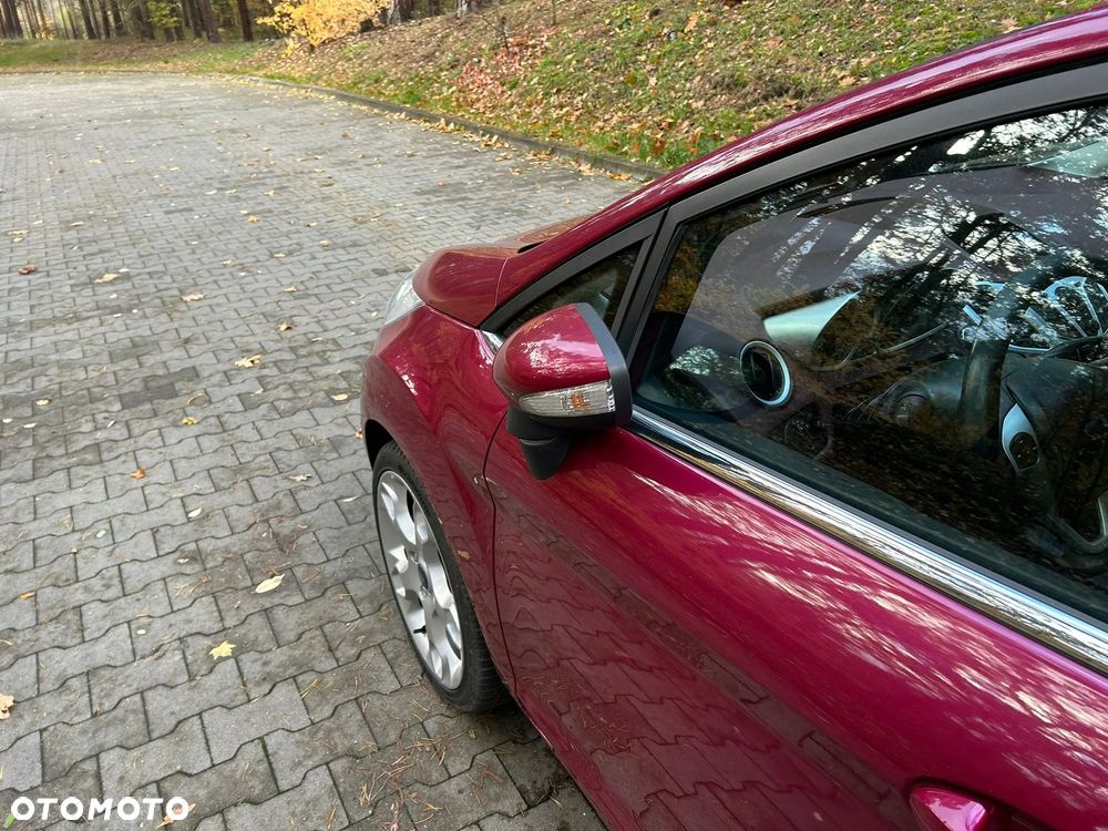 Ford Fiesta 1.6 Ti-VCT Titanium - 21