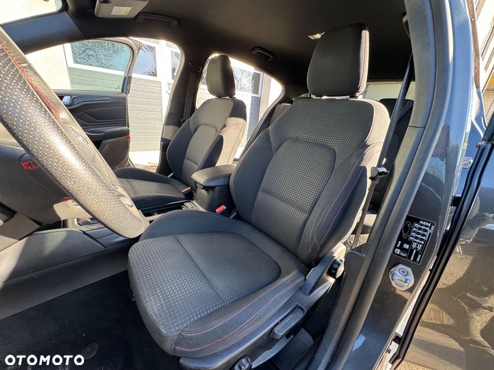 Ford Focus - 28