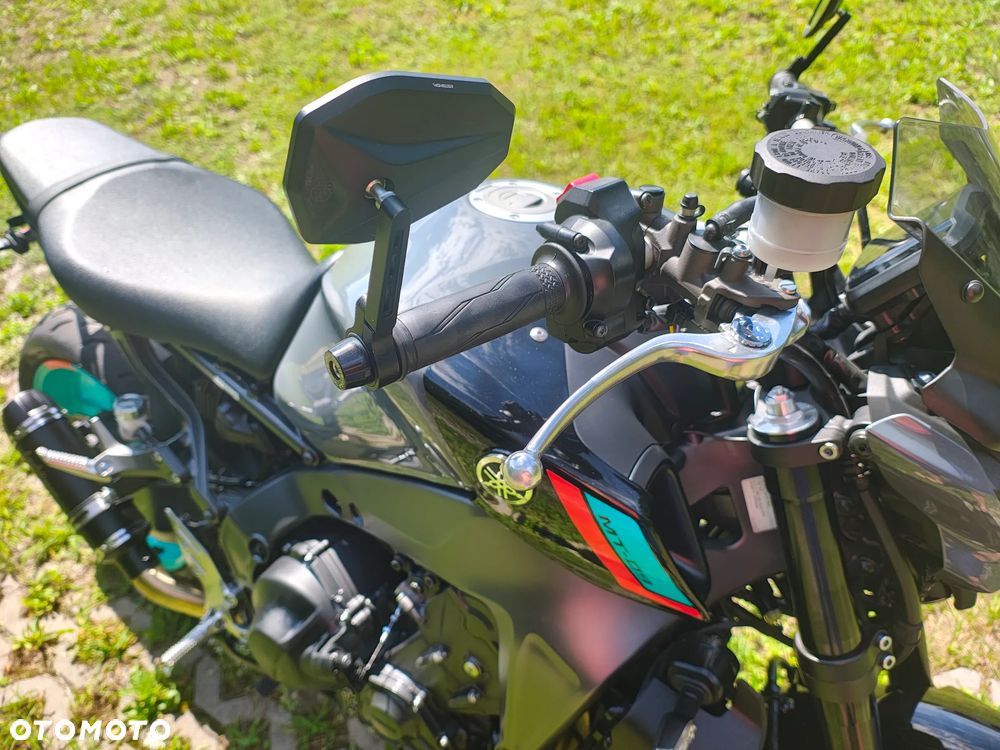 Yamaha MT - 16