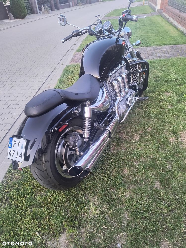 Triumph Rocket - 11