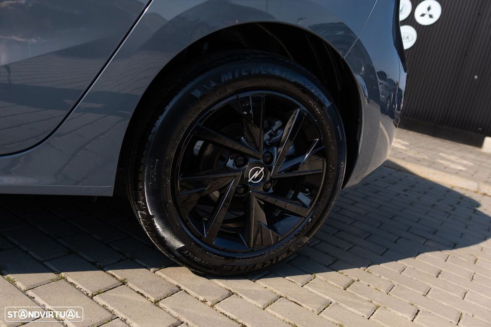 Opel Corsa 1.2 T GS Line Aut. - 4