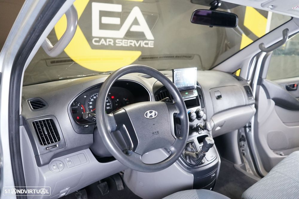 Hyundai H-1 2.5 CRDi Travel Comfort - 11