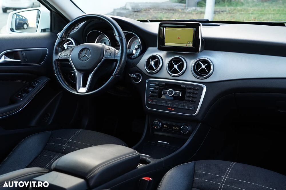 Mercedes-Benz GLA 200 (CDI) d 4Matic 7G-DCT Urban - 18