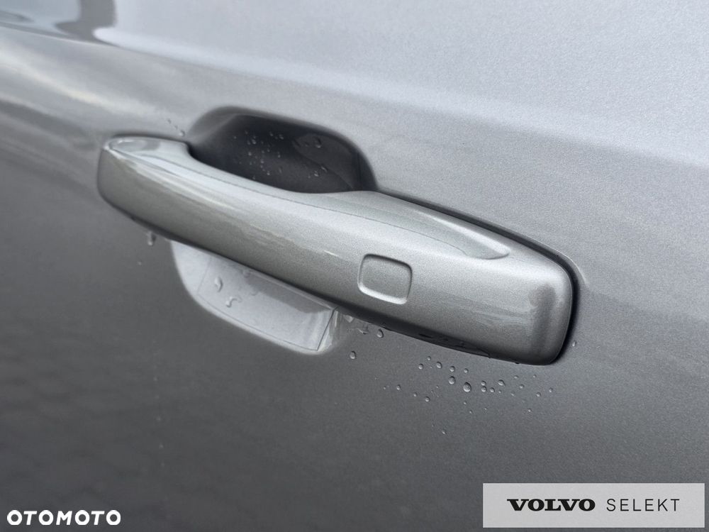 Volvo XC 90 - 35
