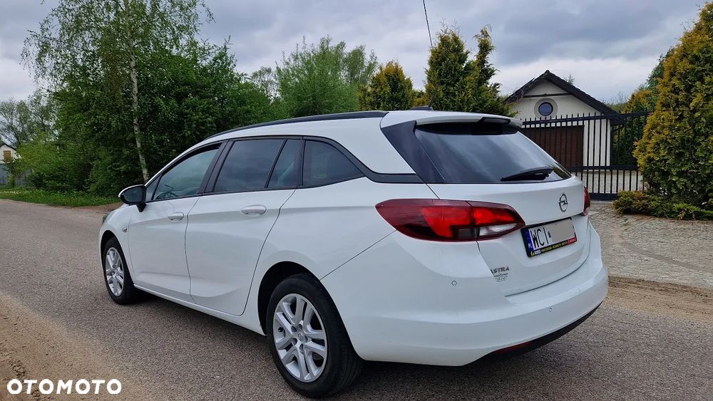 Opel Astra 1.6 CDTI Dynamic - 5