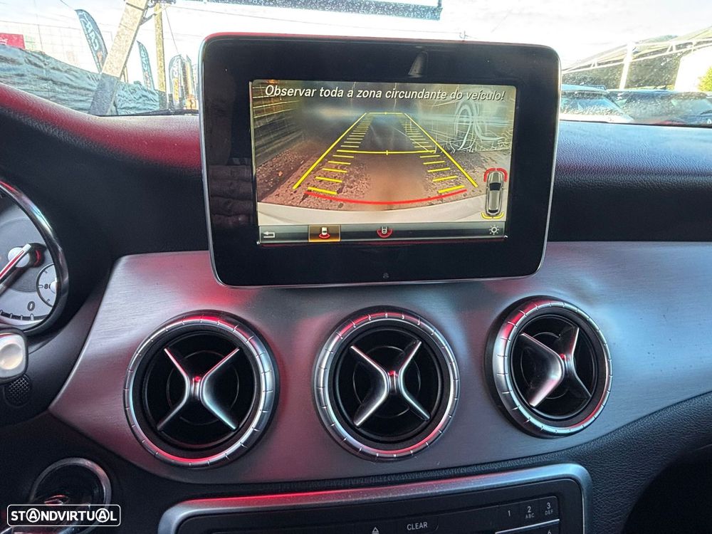 Mercedes-Benz CLA 220 CDi Aut. - 13