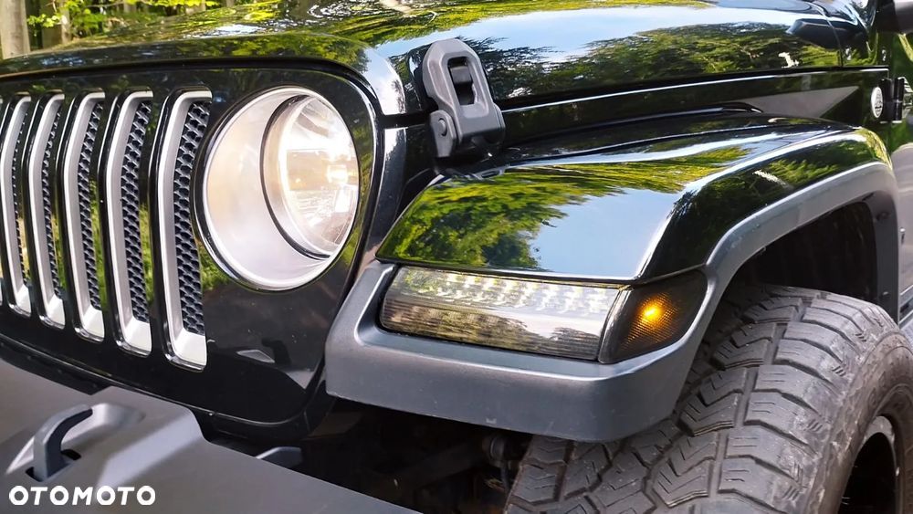 Jeep Wrangler Unlimited 3.6 Automatik Sahara - 3