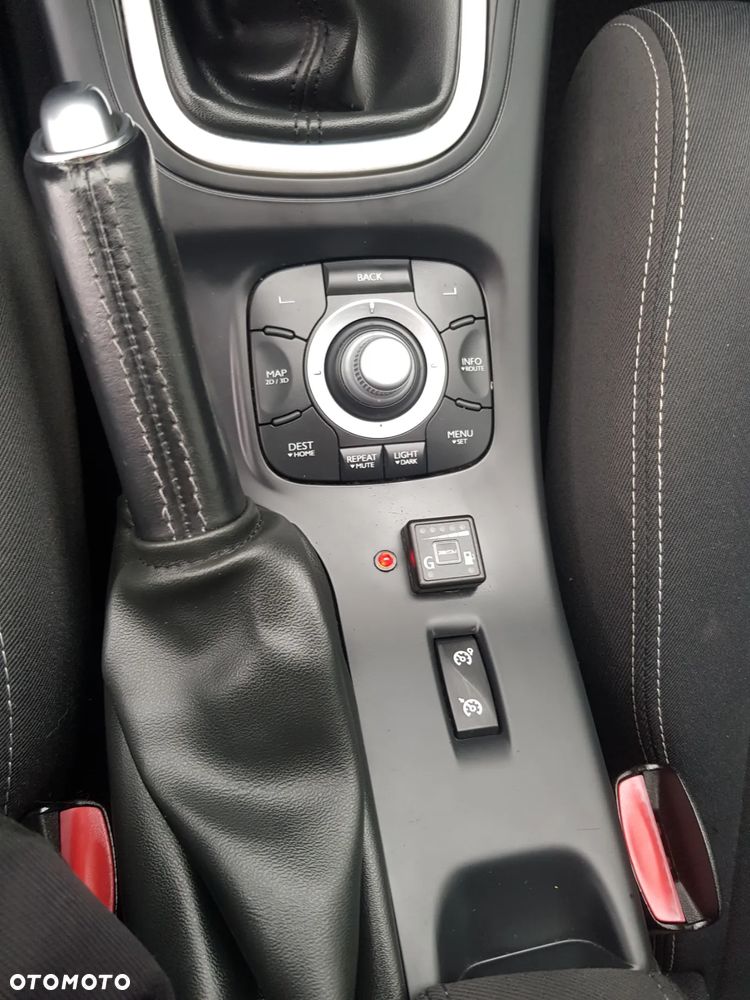 Renault Megane 1.6 16V 110 Expression - 13