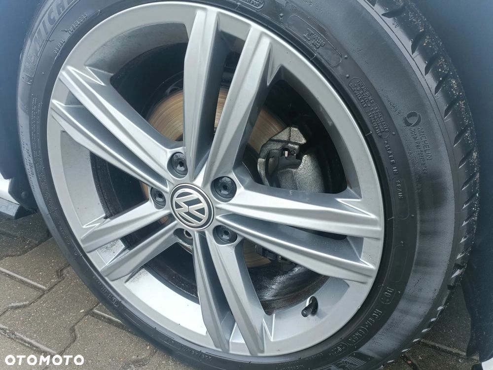 Volkswagen Golf 1.6 BlueTDI DSG Cup - 12