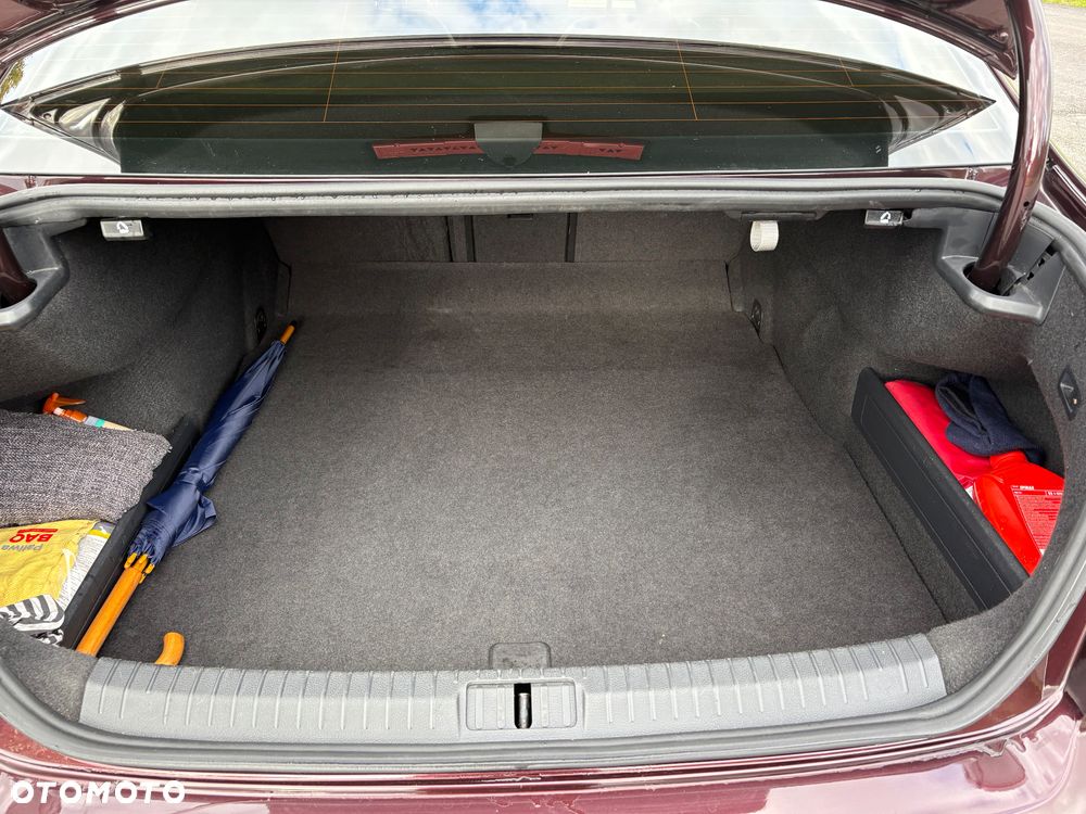 Volkswagen Passat 2.0 TDI BMT Highline DSG - 8