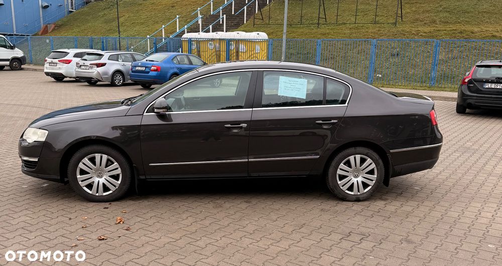Volkswagen Passat 2.0 TDI Comfortline - 3