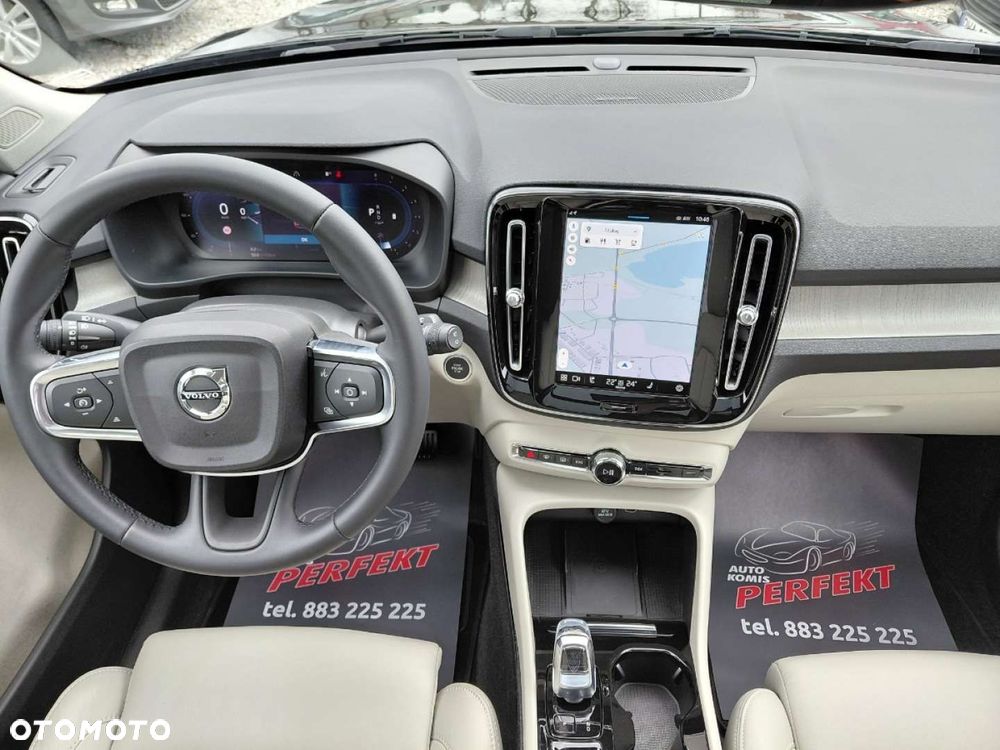 Volvo XC 40 - 23
