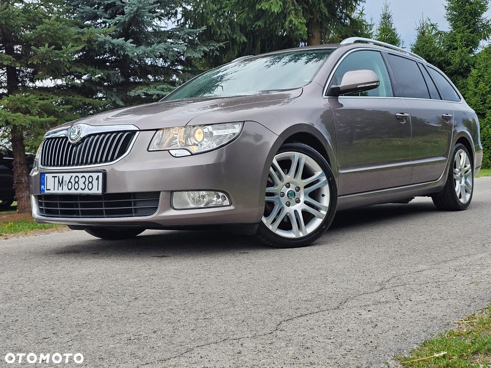 Skoda Superb 2.0 TDI Green tec Elegance - 27