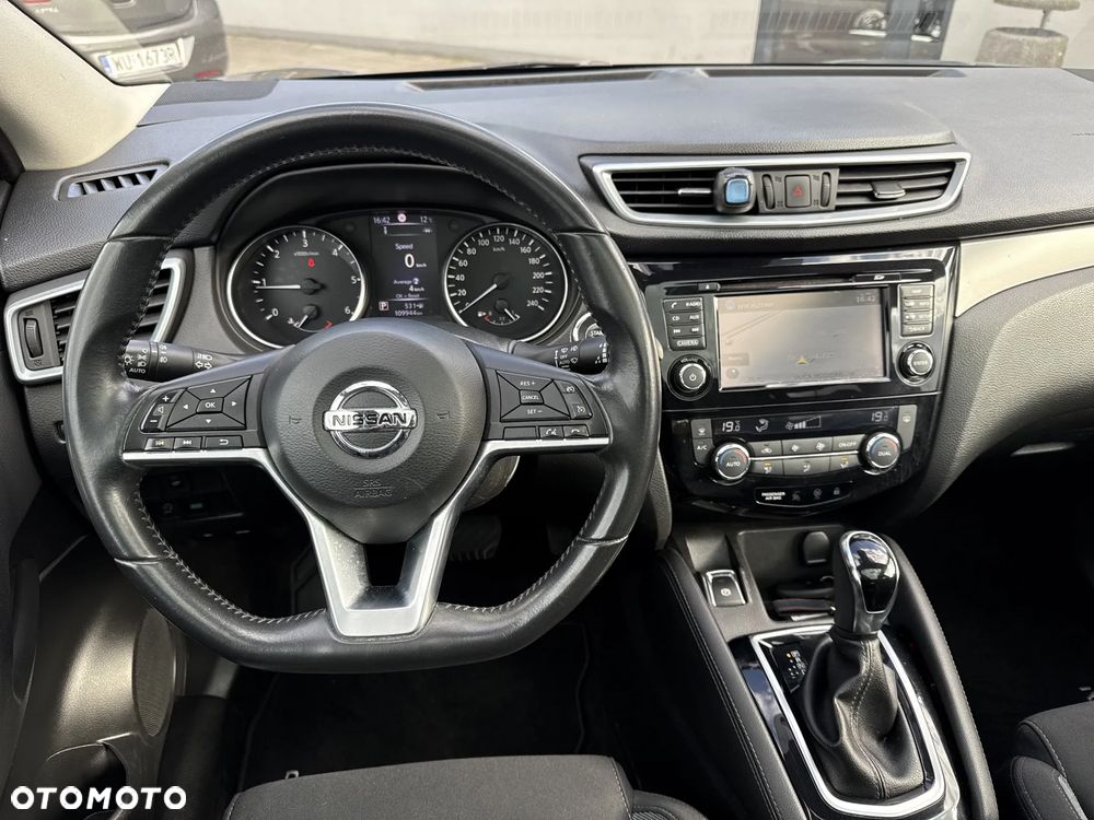 Nissan Qashqai 1.6 DCi N-Connecta Xtronic EU6 - 13