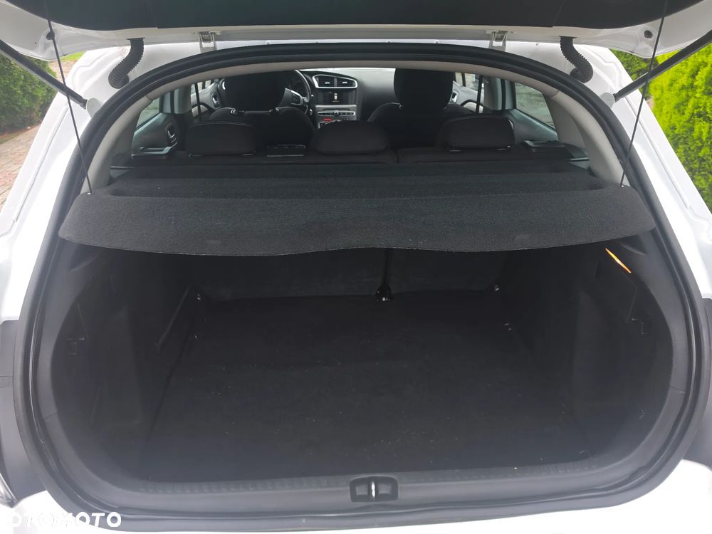 Citroën C4 BlueHDi 100 Selection - 10