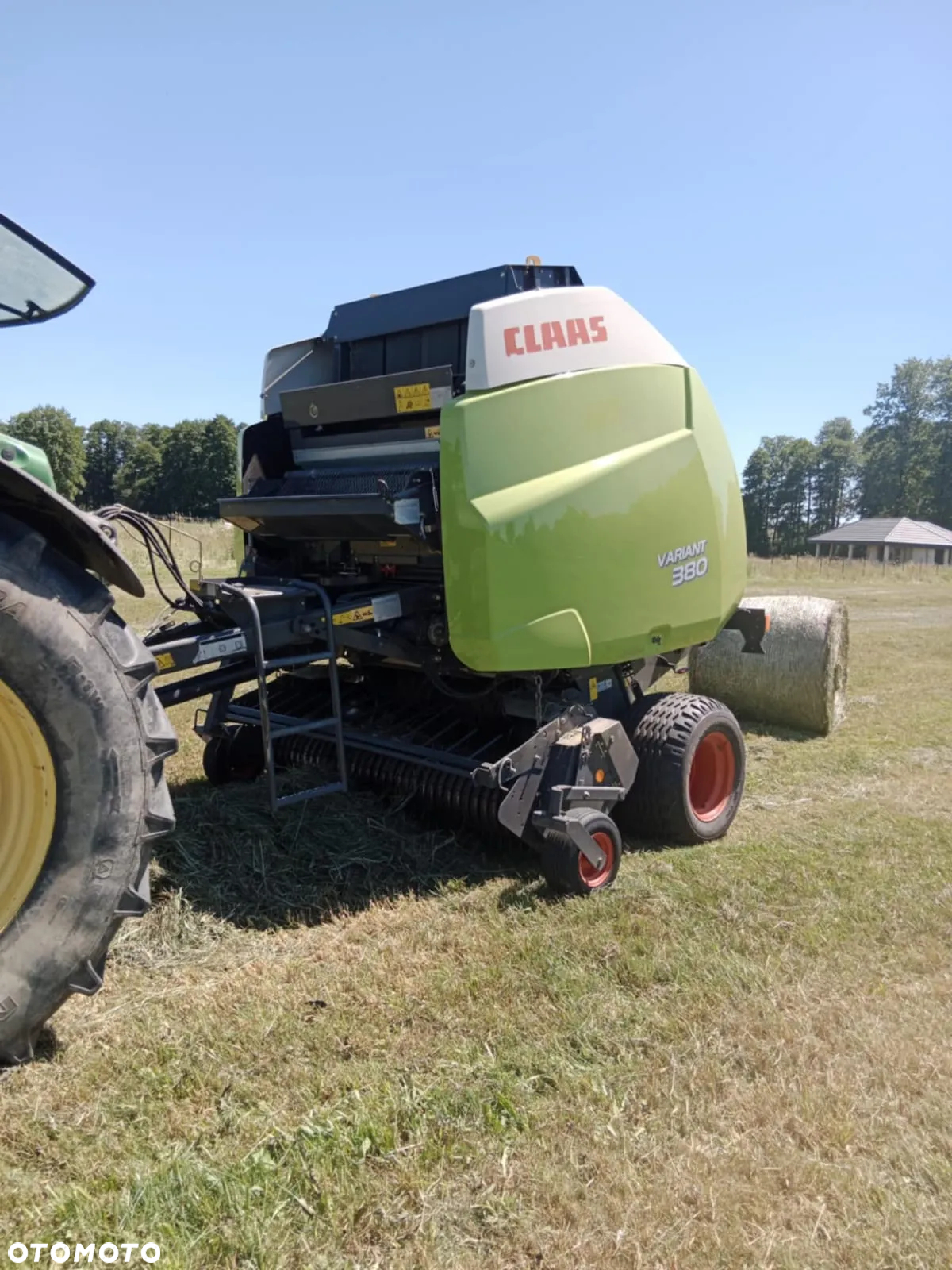 Claas Variant 380 - 4