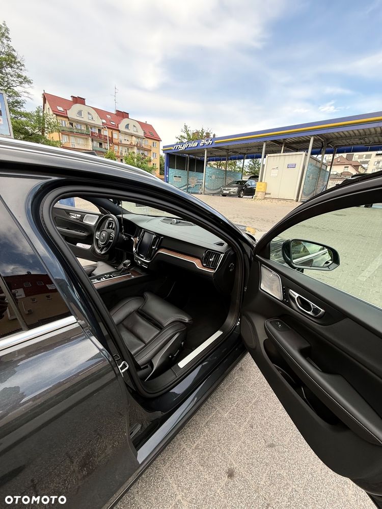 Volvo V60 T6 AWD Inscription - 38