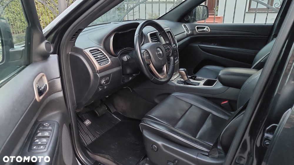 Jeep Grand Cherokee - 10
