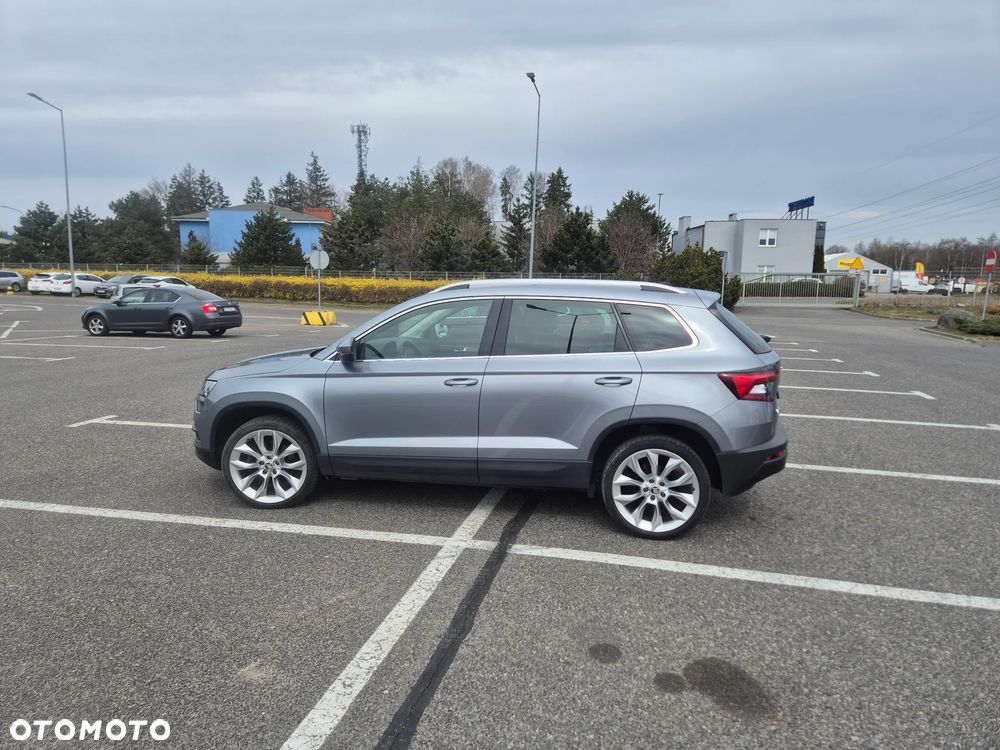 Skoda Karoq ver-1-6-tdi-scr-4x2-style-dsg - 9