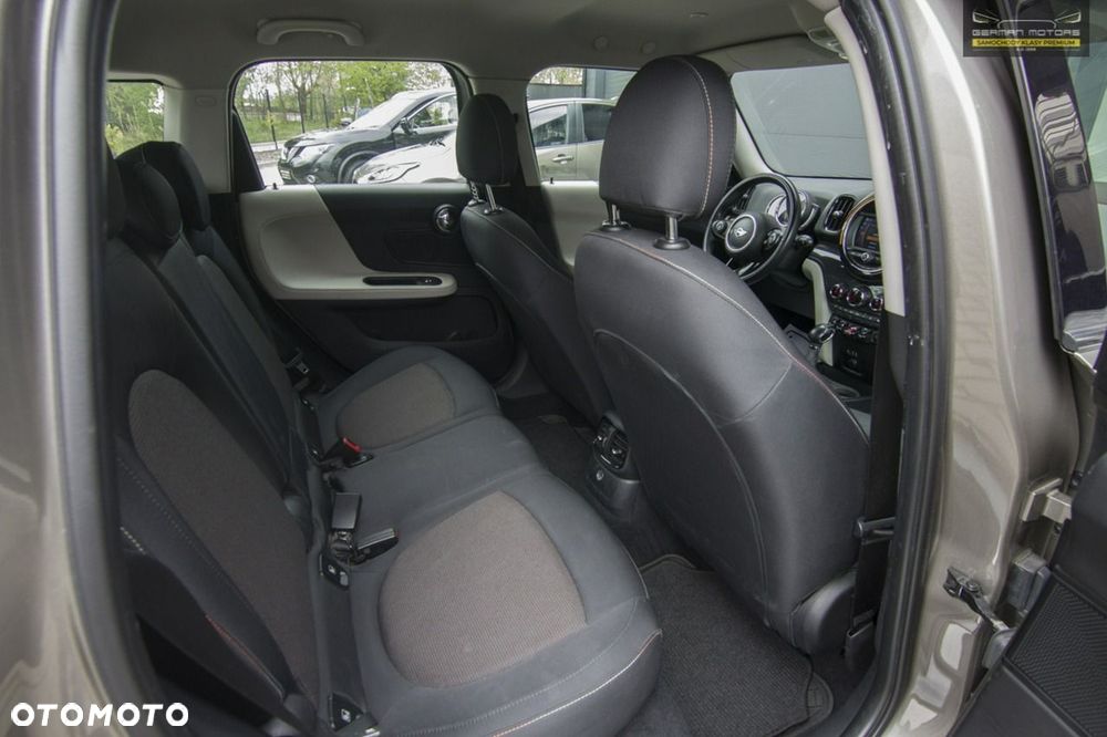 MINI Countryman Cooper ALL4 - 24