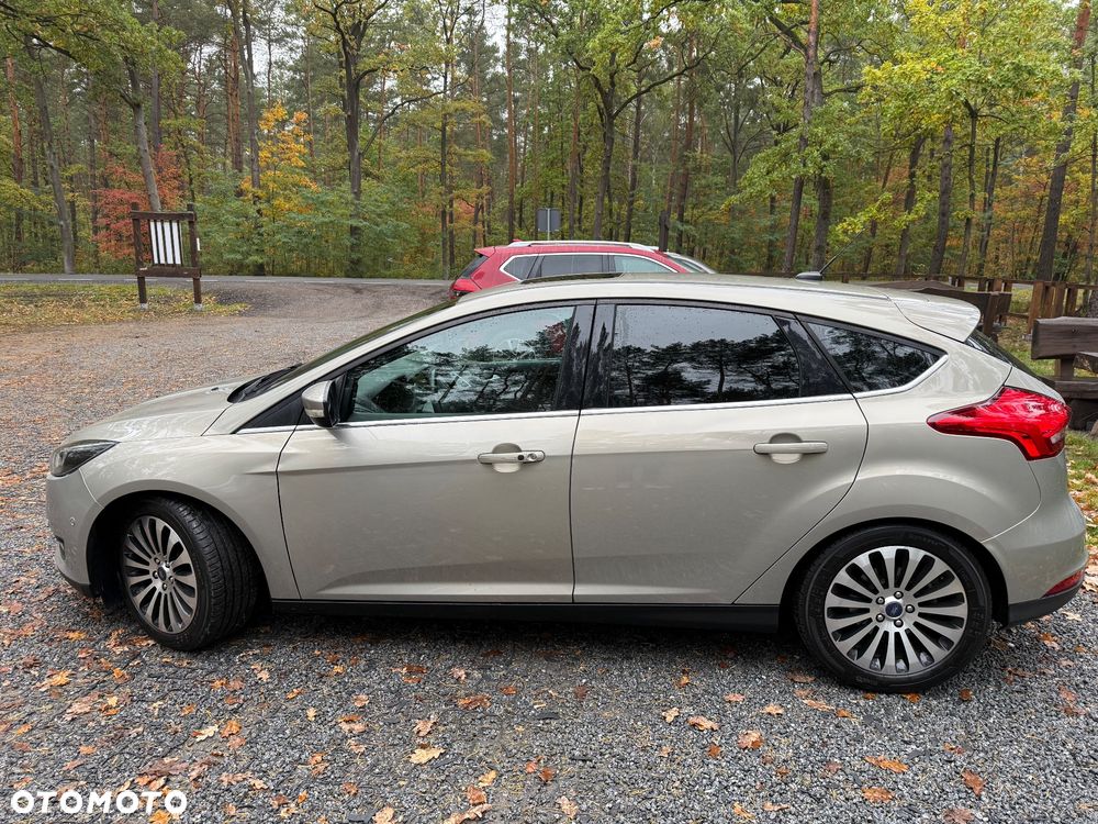 Ford Focus - 9