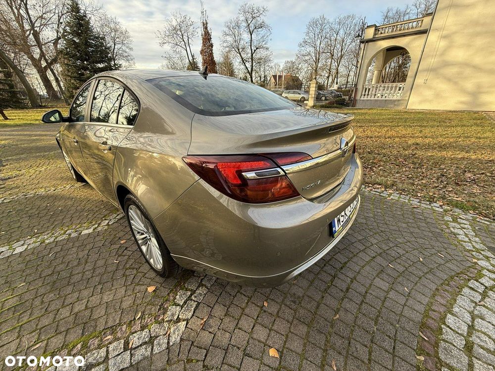 Opel Insignia - 2