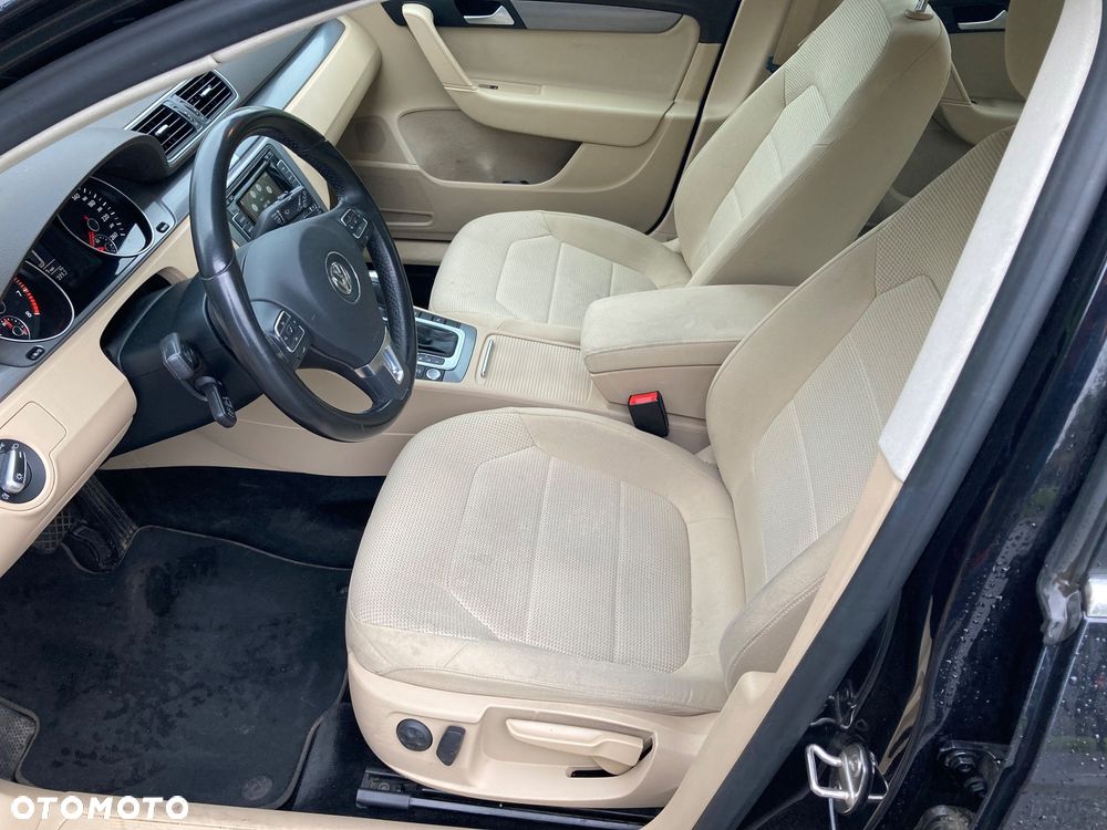 Volkswagen Passat 1.4 TSI BMT Highline DSG - 8
