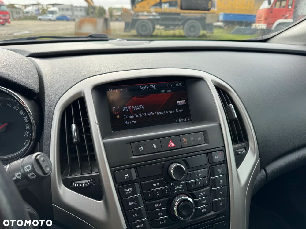 Opel Astra 1.4 Turbo Design Edition - 17