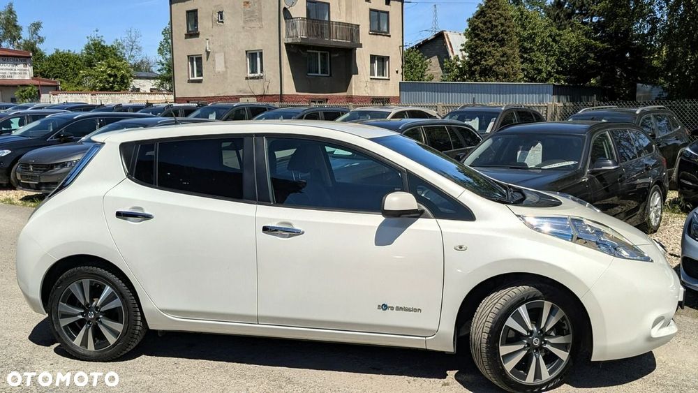 Nissan Leaf - 8