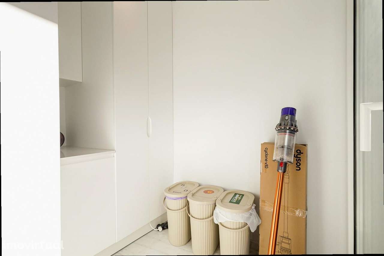 Apartamento T2 com varanda em Campo de Ourique - Grande imagem: 5/25