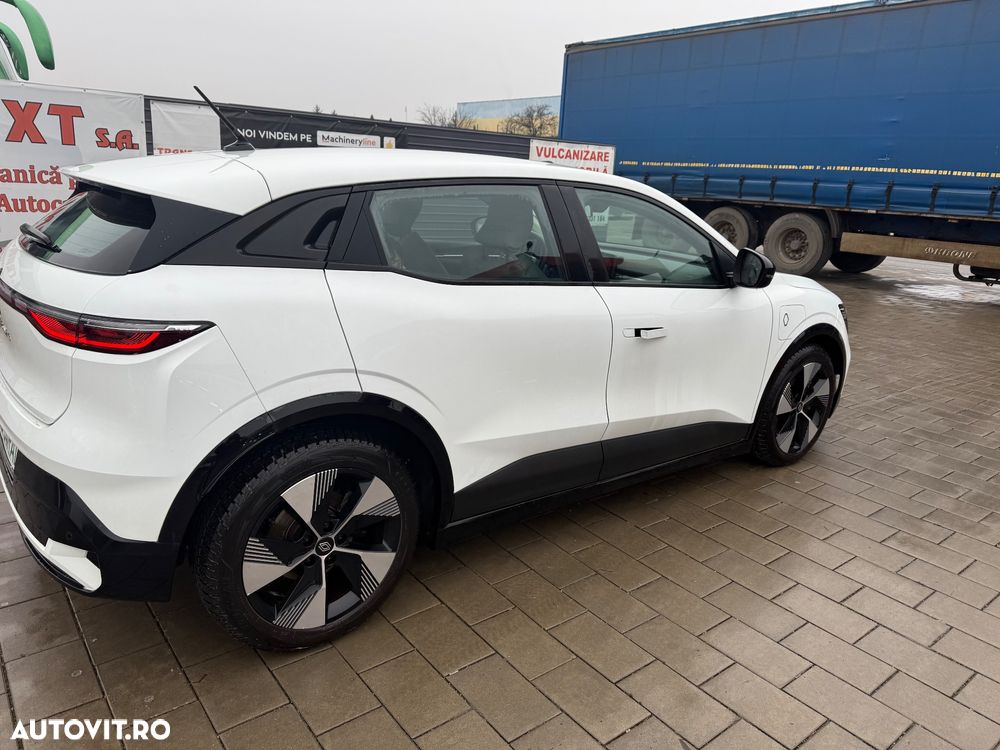 Renault Megane E-TECH EV40 standard charge equilibre - 3