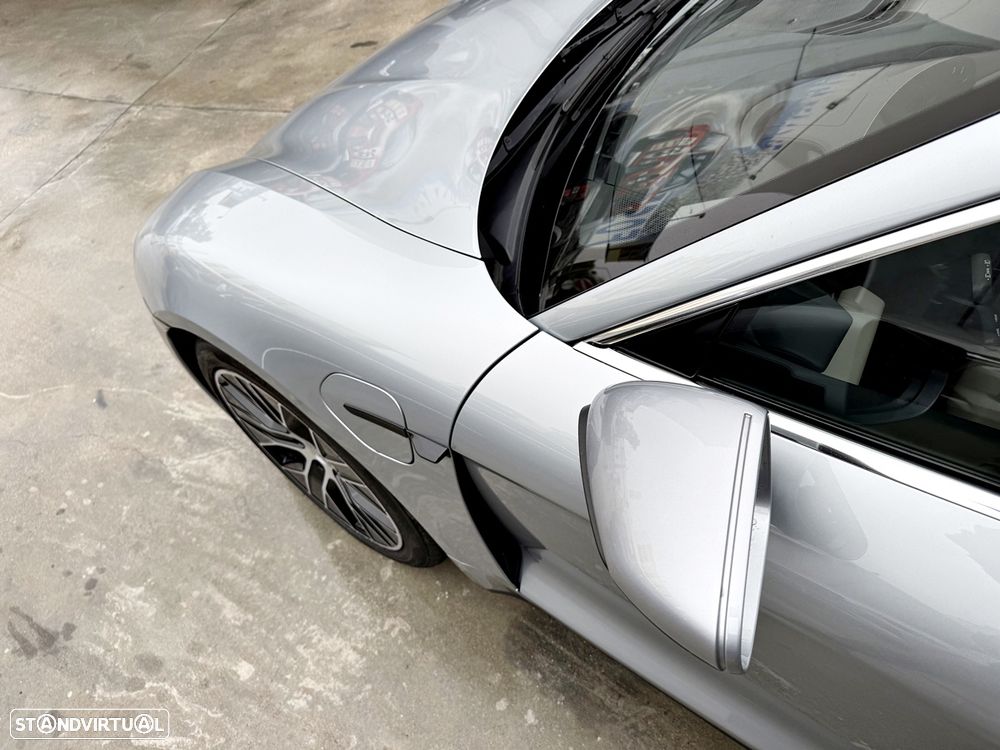 Porsche Taycan 4S - 49