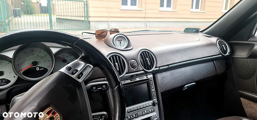 Porsche Boxster - 16