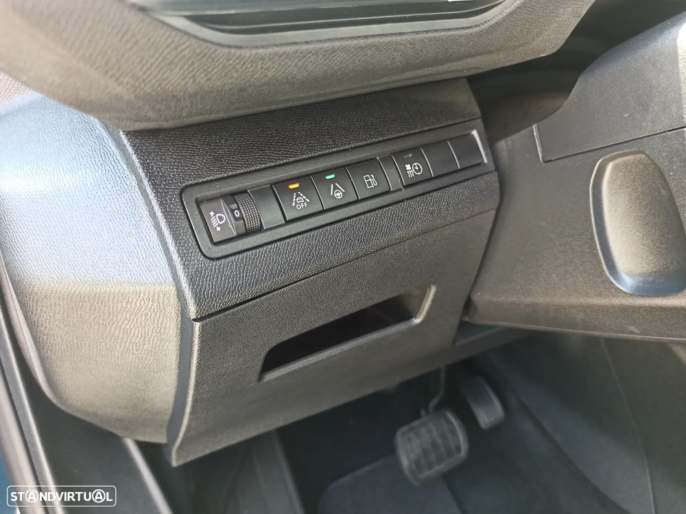 Peugeot 3008 - 16