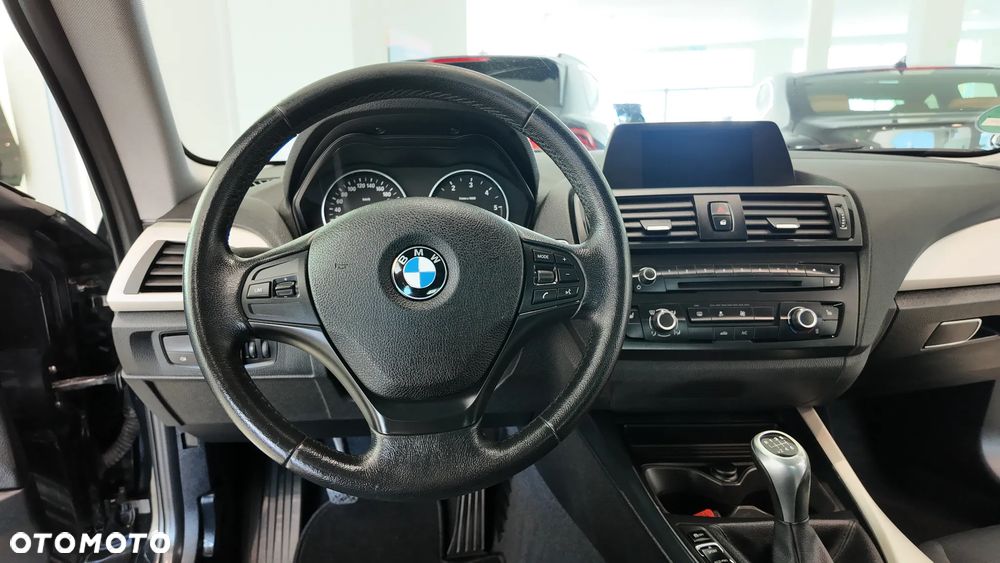 BMW Seria 1 116d EfficientDynamics Edition Urban Line - 25