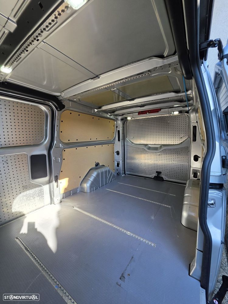 Ford Transit Custom - 6