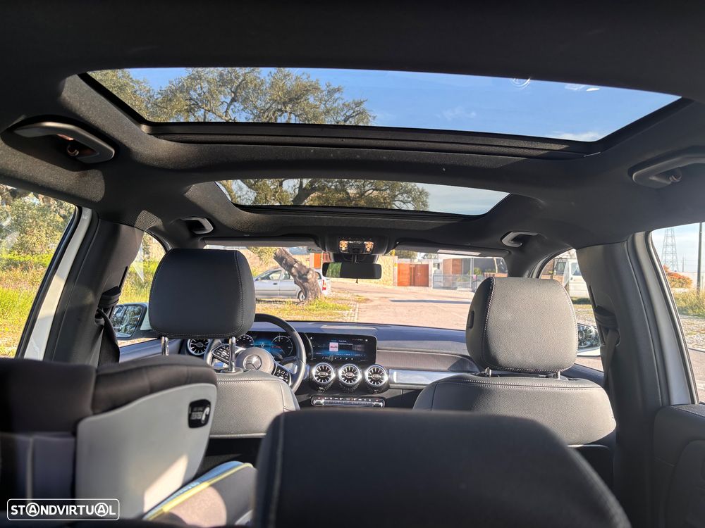 Mercedes-Benz EQB 300 4Matic - 3