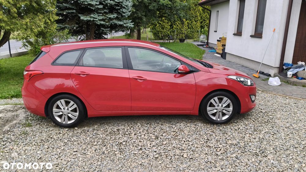 Hyundai i30 1.6 CRDi Premium - 5