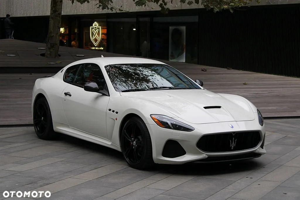 Maserati GranTurismo MC - 2