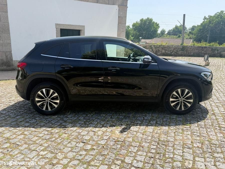 Mercedes-Benz GLA 250 - 10