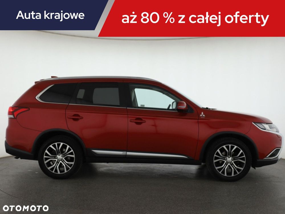 Mitsubishi Outlander - 8