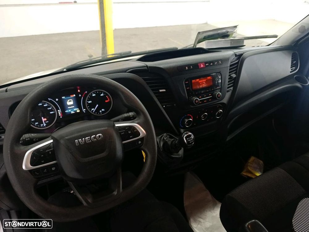 Iveco Daily Chassis Cabina 3.0 35C16H 3750 CD - 7