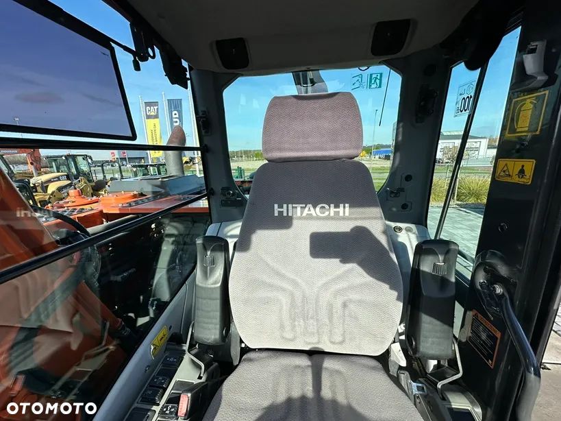 Hitachi ZX170W-5B - 33