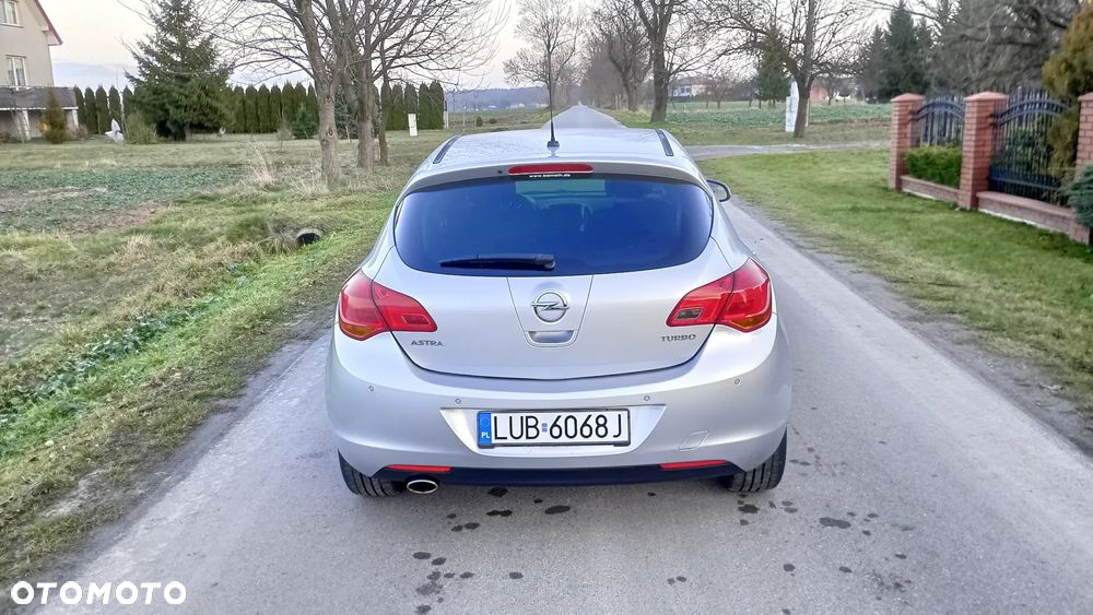 Opel Astra 1.4 Turbo Cosmo - 15