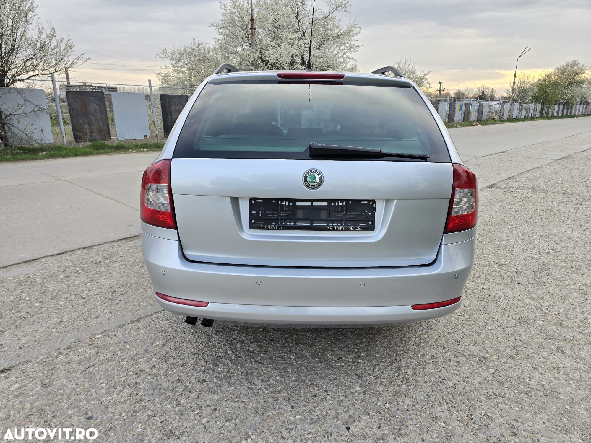 Skoda Octavia Combi 1.4 TSI Elegance - 2