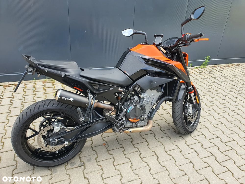 KTM DUKE 890 - 6