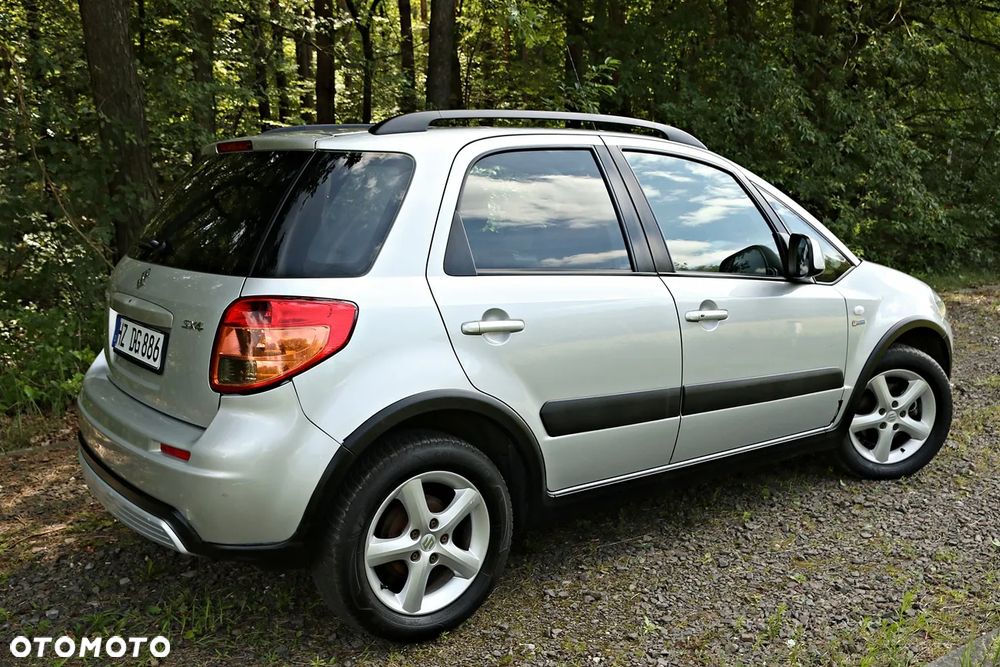 Suzuki SX4 1.6 VVT 4x2 City - 21