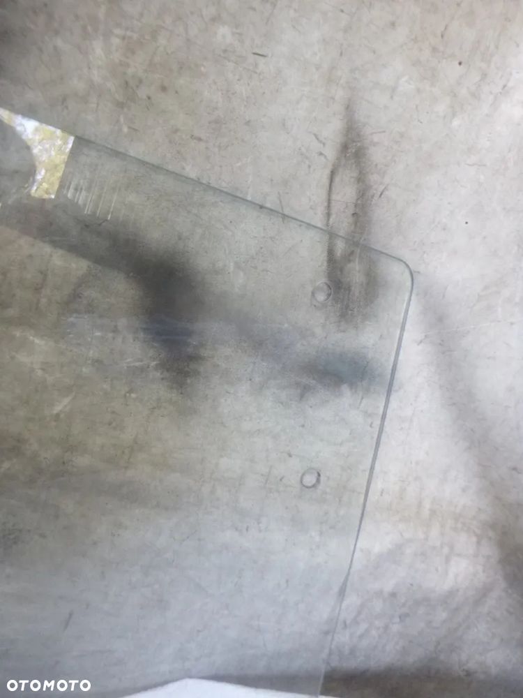 szyba przednia nowa fendt  Farmer 250V, 260V, 270V, 275V, 280V 200s-209s - 5