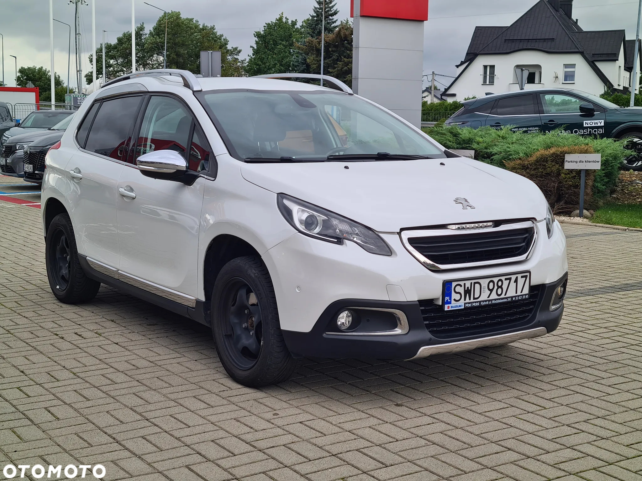 Peugeot 2008 1.6 VTi Allure - 2
